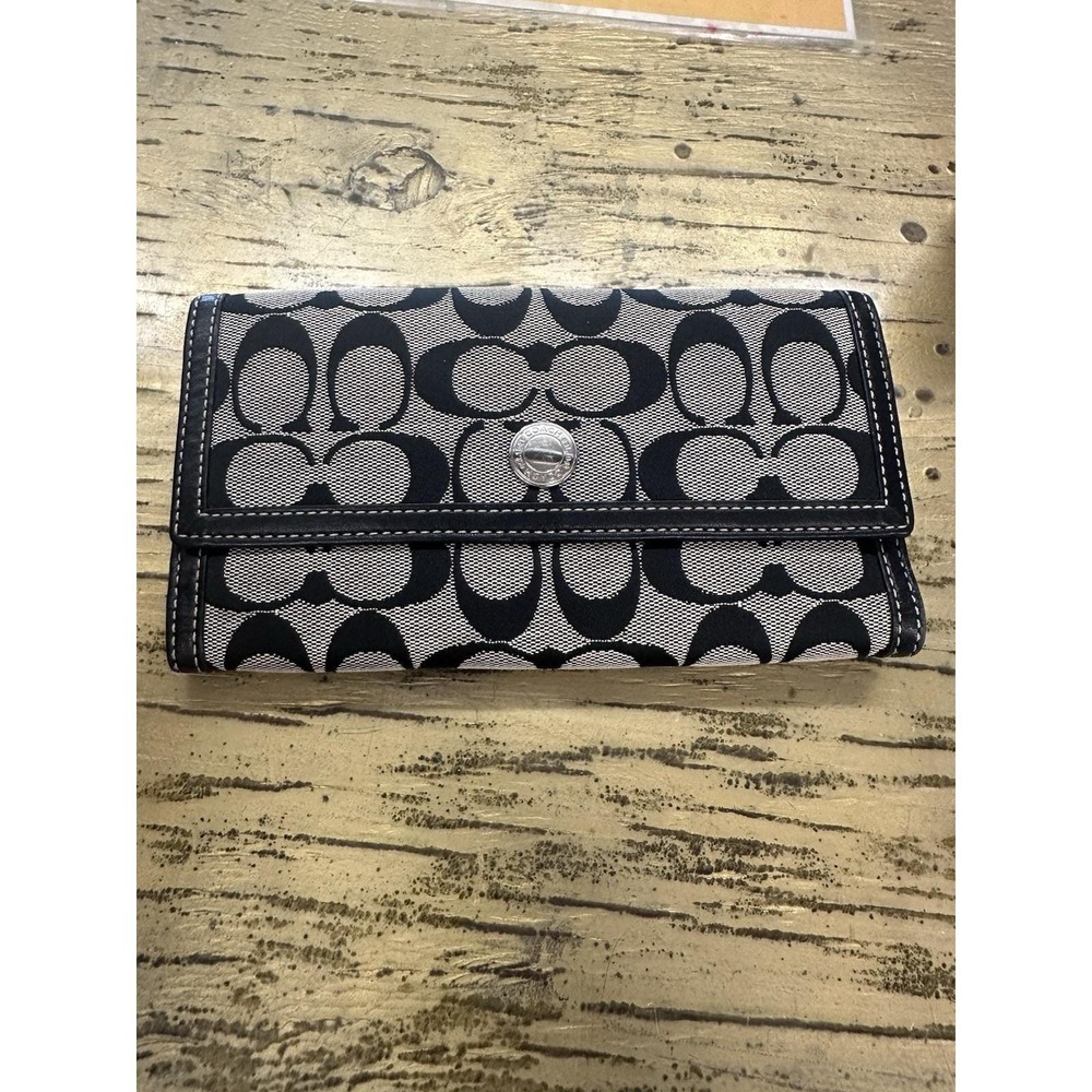 Coach Womens Black /White Signature Print Jacquard Folding Tri-Fold Wallet